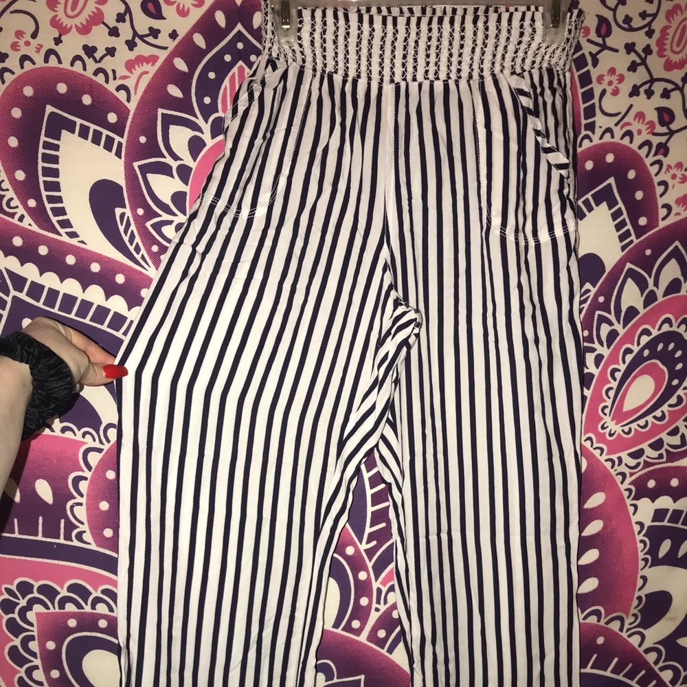 Fashionable striped pants